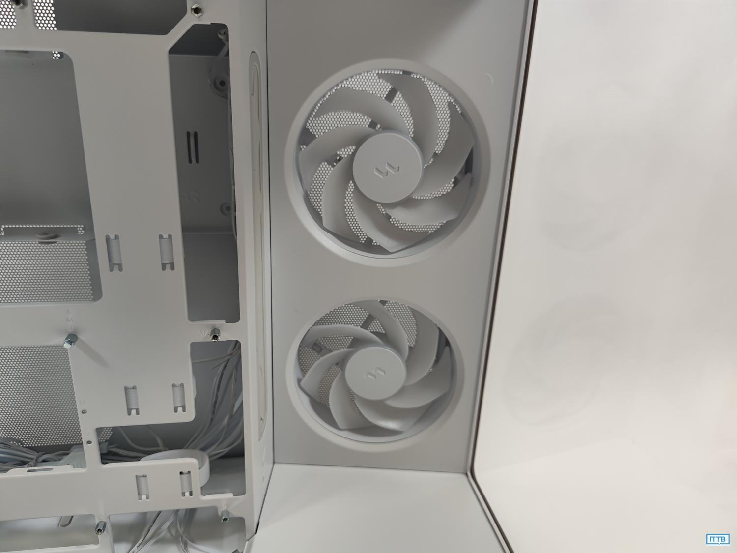 test Fractal Design Pop 2 Vision RGB White TG Clear Tint, recenzja Fractal Design Pop 2 Vision RGB White TG Clear Tint, opinia Fractal Design Pop 2 Vision RGB White TG Clear Tint