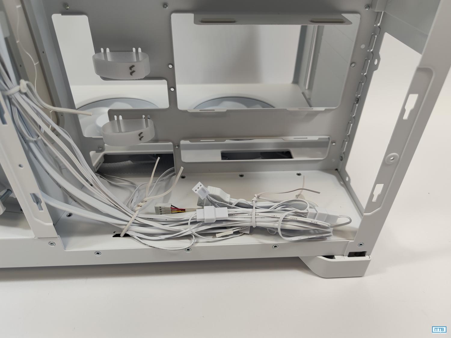 test Fractal Design Pop 2 Vision RGB White TG Clear Tint, recenzja Fractal Design Pop 2 Vision RGB White TG Clear Tint, opinia Fractal Design Pop 2 Vision RGB White TG Clear Tint