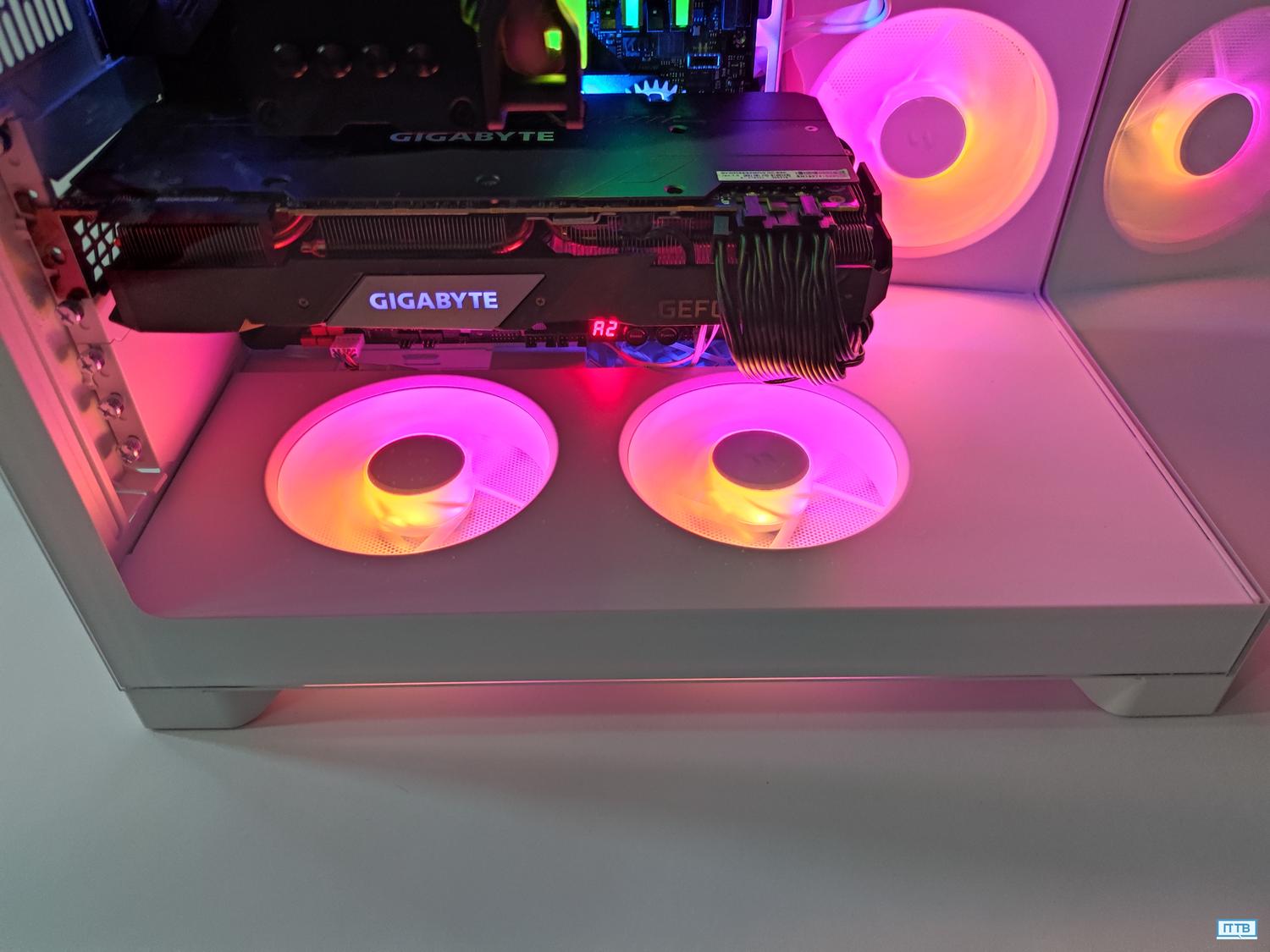 test Fractal Design Pop 2 Vision RGB White TG Clear Tint, recenzja Fractal Design Pop 2 Vision RGB White TG Clear Tint, opinia Fractal Design Pop 2 Vision RGB White TG Clear Tint